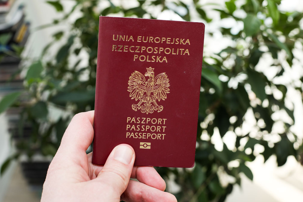 Polish passport requirements